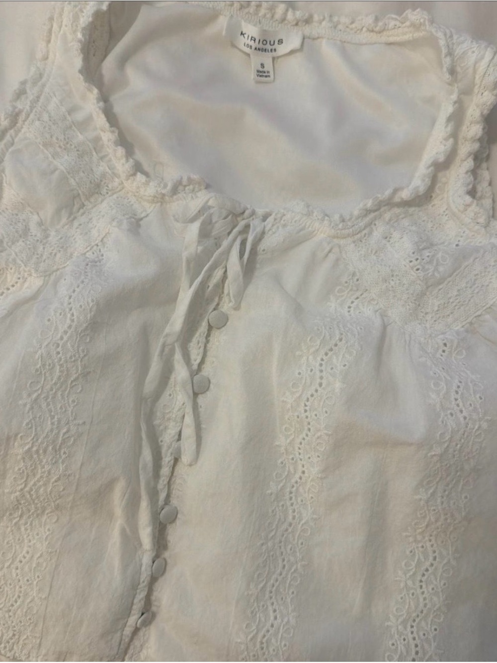 Kirious Los Angeles White Lace-Trim Tie Front Blouse